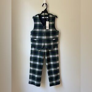 NWT - Janie and Jack Navy and Green Vest and Pants Boys Size 6 - Christmas
